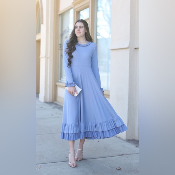 Dainty Jewells Dresses & Skirts - NWT Dainty Jewells Stroke of Midnight Dress